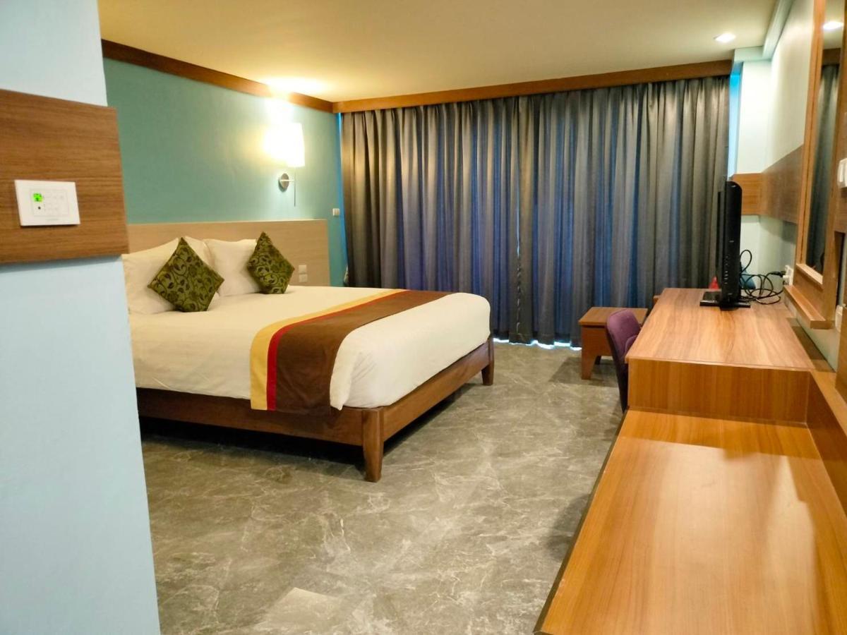 Saisawan Beach Luxury Hotel Na Chom Thian Luaran gambar