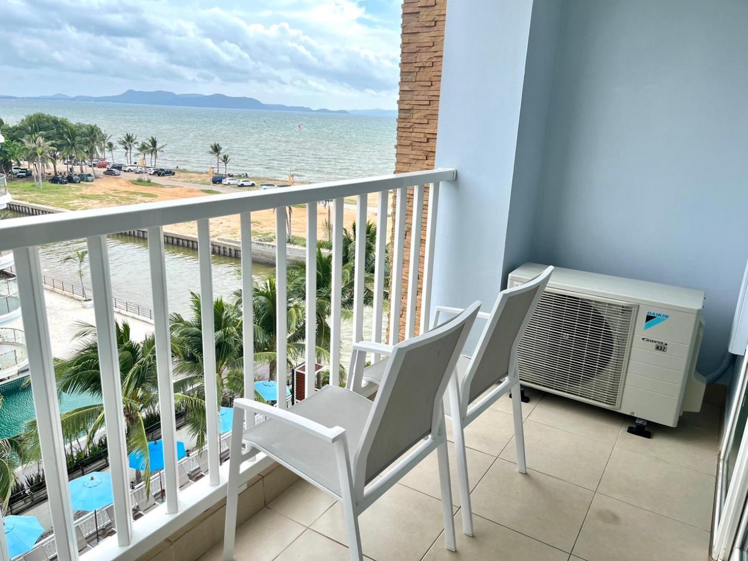 Saisawan Beach Luxury Hotel Na Chom Thian Luaran gambar