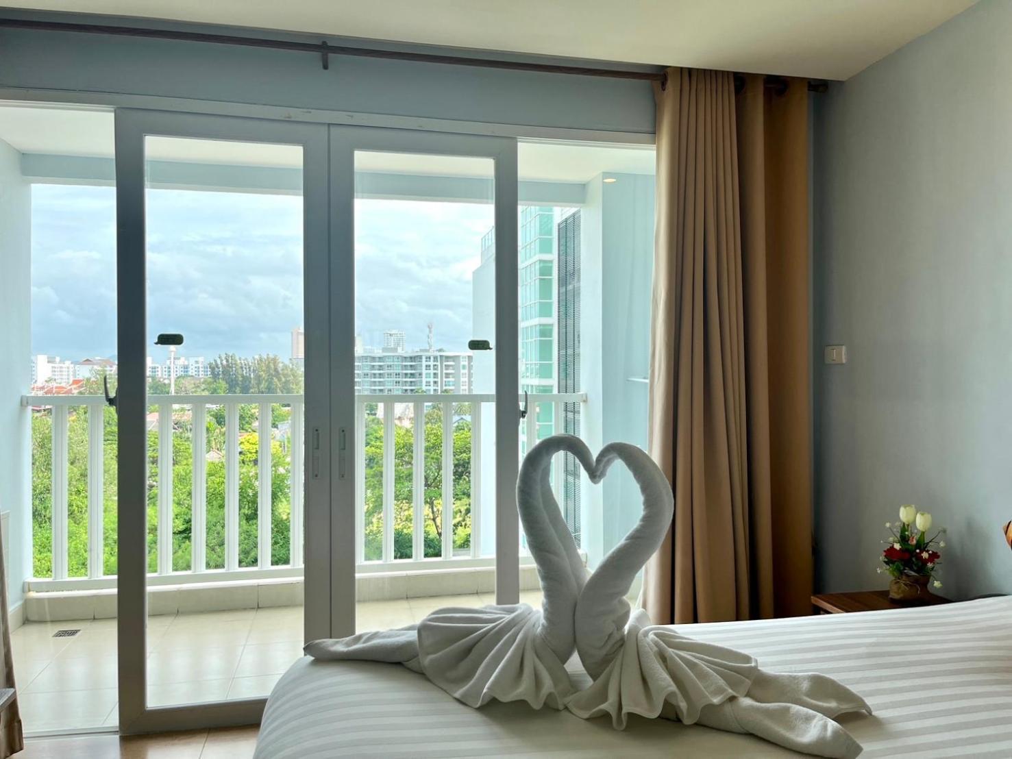 Saisawan Beach Luxury Hotel Na Chom Thian Luaran gambar